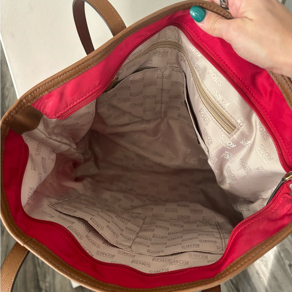 Michael Cors Tote Bag - image 3